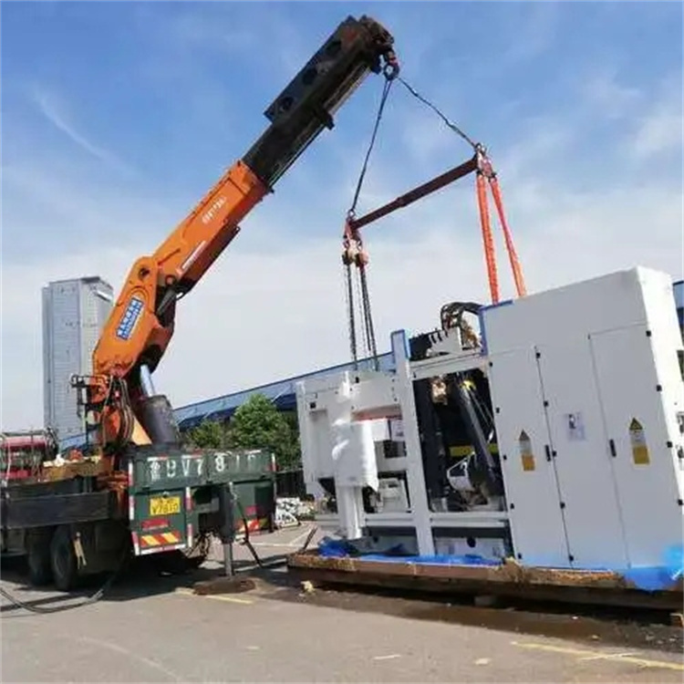 青白江附近小吊车联系方式|8-16吨|本地及时服务